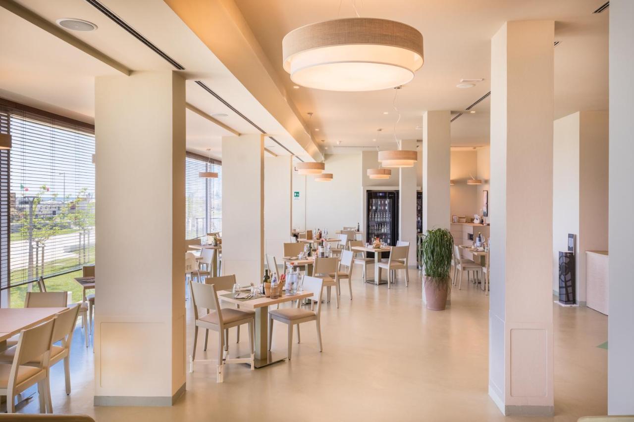 Hotel Baya Strand Milano Marittima Bagian luar foto